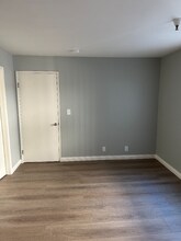 5811 Tujunga Ave in Los Angeles, CA - Building Photo - Building Photo