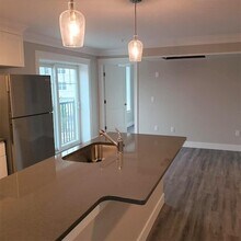 10 4th St, Unit 401 in Dover, NH - Building Photo - Building Photo