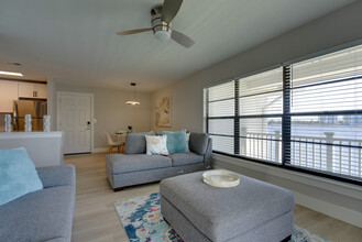 Marina Grande North in Daytona Beach, FL - Building Photo - Interior Photo