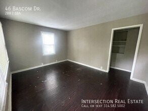 46 Bascom Dr in St. Louis, MO - Building Photo - Building Photo