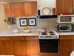 37800 Da Vall Dr in Rancho Mirage, CA - Building Photo - Building Photo