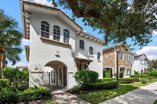 35 Stoney Dr in Palm Beach Gardens, FL - Building Photo