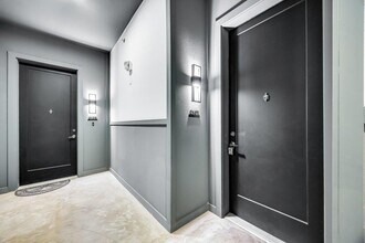 4801 Springdale Rd in Austin, TX - Building Photo - Building Photo