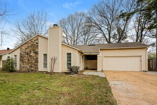 6338 Golden Park Dr in Memphis, TN - Building Photo