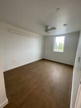 5560 NE 42nd Ave in Portland, OR - Building Photo - Building Photo