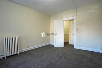 68 Woodstock Ave, Unit 12 in Boston, MA - Building Photo - Building Photo