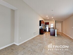 10029 RoseMary Leaf Ln in Riverview, FL - Building Photo - Building Photo