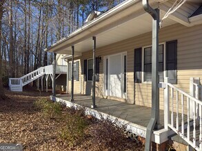 410 Invector Ct in Locust Grove, GA - Building Photo - Building Photo