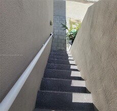 10435 NW 66th St in Doral, FL - Building Photo - Building Photo