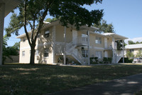 Pine Cove Villas in Clearwater, FL - Foto de edificio - Building Photo