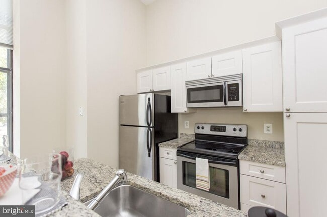 property at 230 N 21st St
