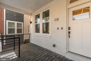 231 S St NE in Washington, DC - Building Photo