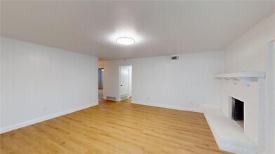 17 Green View Cir in Richardson, TX - Building Photo - Building Photo