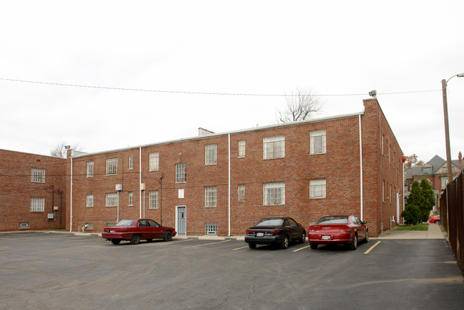 1157 Bryden Rd in Columbus, OH - Building Photo - Building Photo