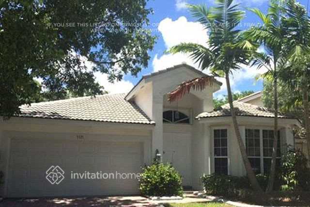 3321 SW 175th Ave in Miramar, FL - Building Photo