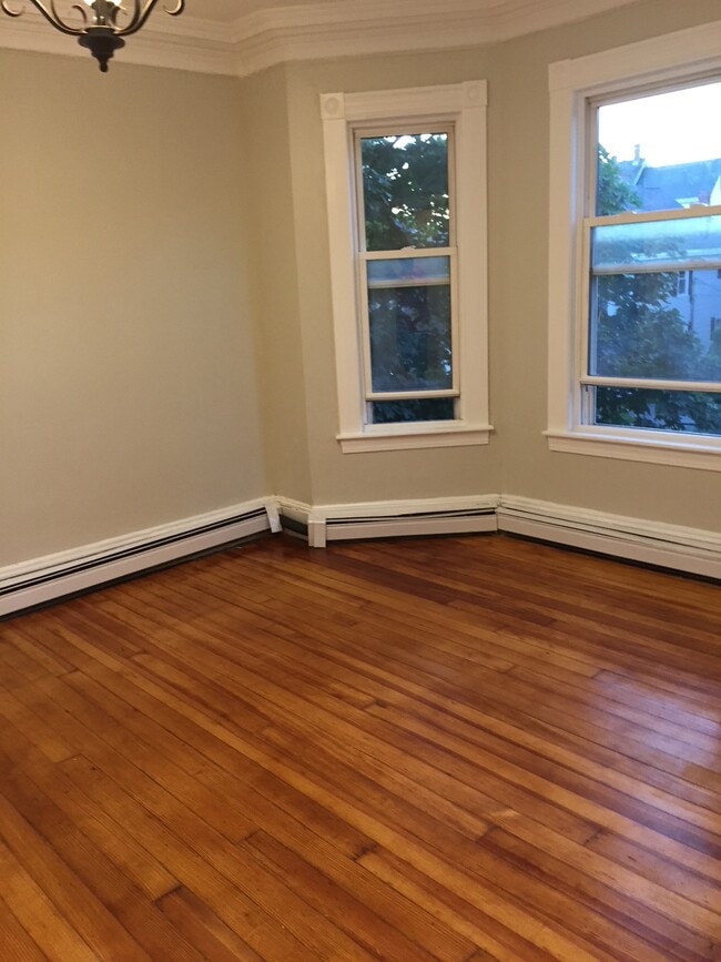 1488 Hyde Park Ave, Unit 2 in Boston, MA - Building Photo - Building Photo