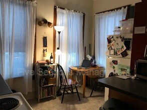 4 Loomis St in Burlington, VT - Building Photo - Building Photo