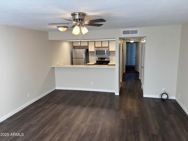 property at 1444 N Recker Rd