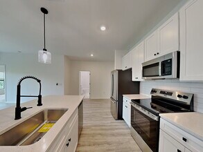 1132 Albert Ave in Lehigh Acres, FL - Building Photo - Building Photo