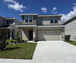 3013 Tackle Dr in Leesburg, FL - Building Photo