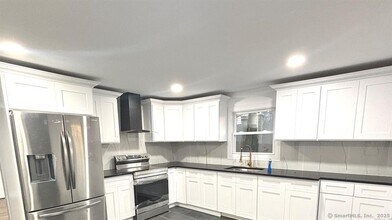 25 N Spring St in Ansonia, CT - Building Photo - Building Photo