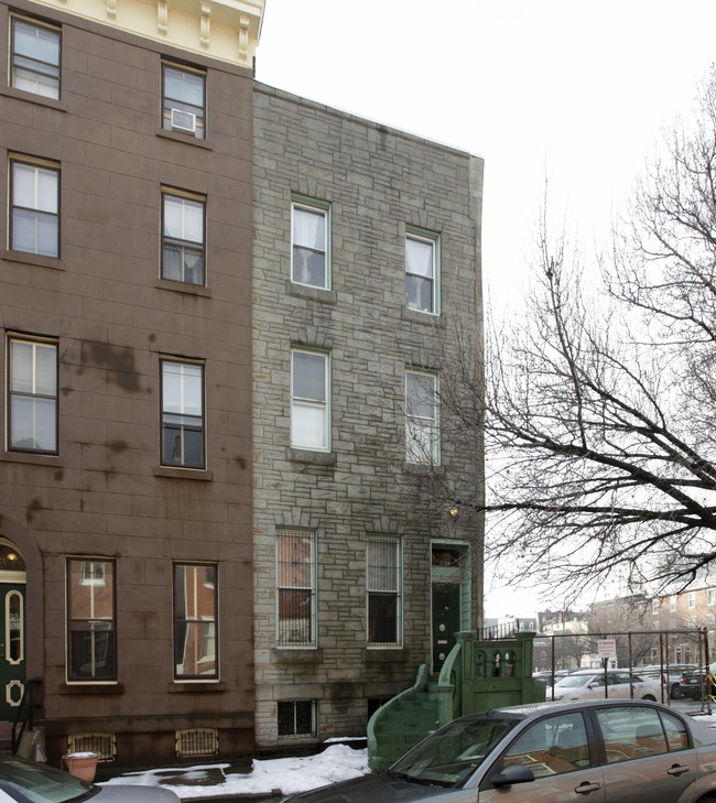 1628 Green St in Philadelphia, PA - Foto de edificio - Building Photo