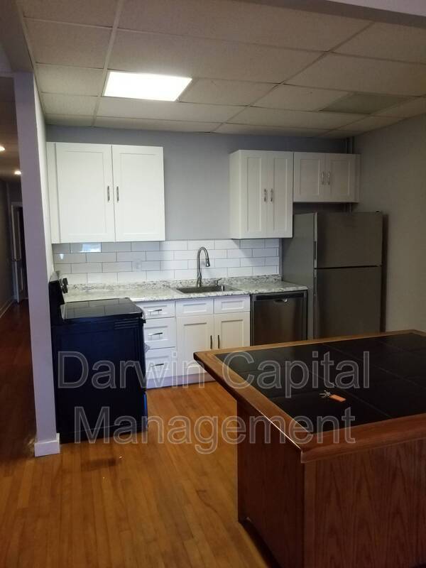 5 E Main St in Wrightstown, NJ - Building Photo - Building Photo