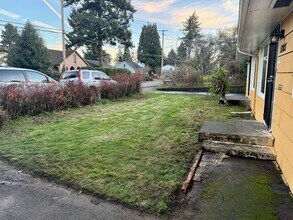 5303 NE 72nd Ave. in Portland, OR - Building Photo - Building Photo