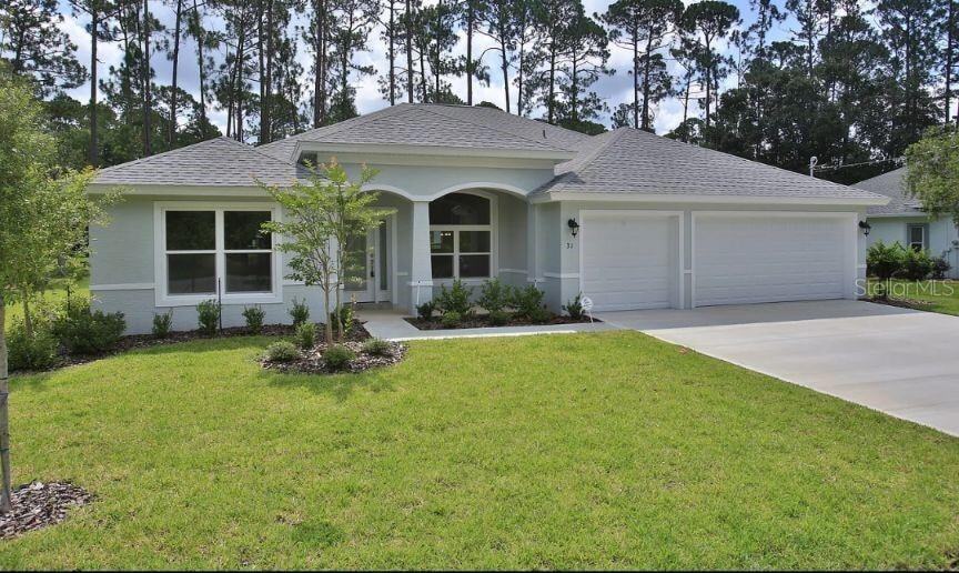 31 Egan Dr in Palm Coast, FL - Building Photo