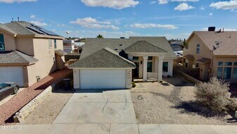 436 Oakhurst Ln in Horizon City, TX - Building Photo