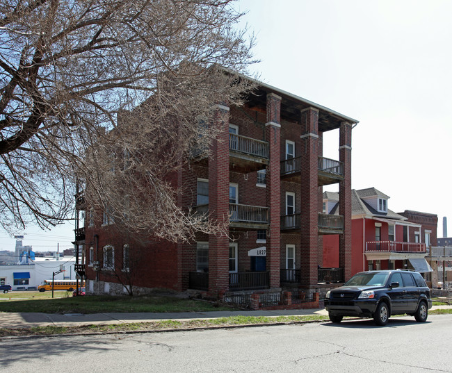 1827-1829 Washington St in Kansas City, MO - Building Photo - Building Photo