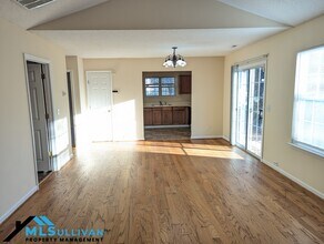 5015 Silhouette Dr in Durham, NC - Building Photo - Building Photo