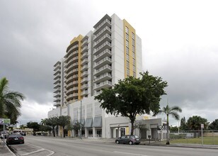 Brickell Vista Condos in Miami, FL - Building Photo - Building Photo