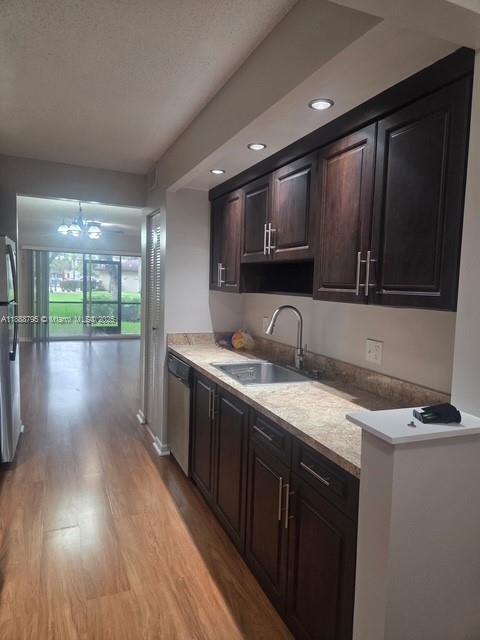 1200 SW 137th Ave in Pembroke Pines, FL - Building Photo