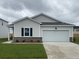 148 Firefly Cir in Savannah, GA - Building Photo