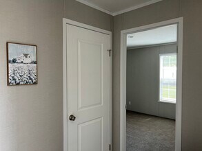 5161 Tokay Dr in Flint, MI - Building Photo - Building Photo