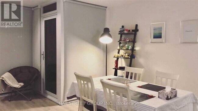 property at 17 Dundonald St