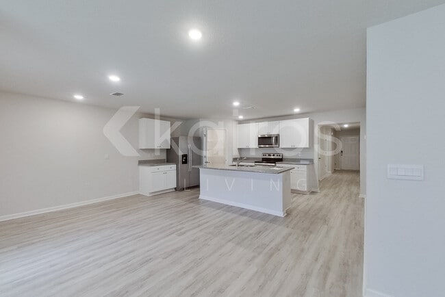 152 Swallowtail Ln in Pensacola, FL - Building Photo - Building Photo