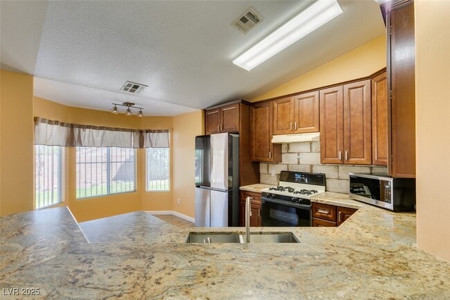 property at 420 Aloha Dr