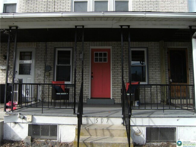 507 Harrison St in Emmaus, PA - Foto de edificio - Building Photo