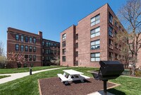 Harbor Hill Apartments photo'
