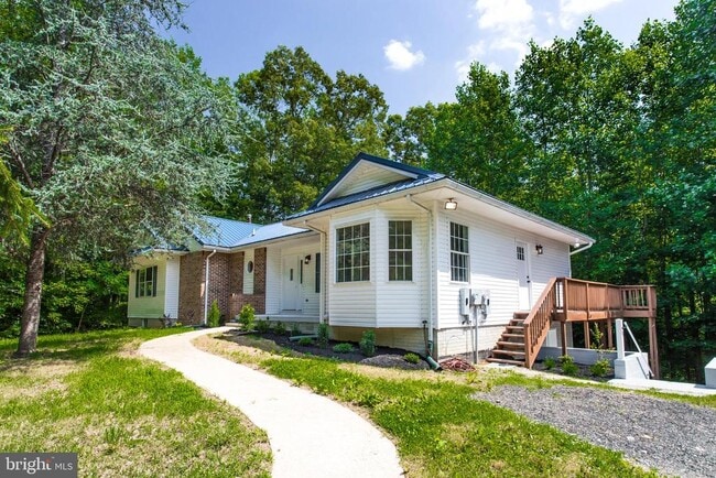 property at 13495 Budds Creek Rd