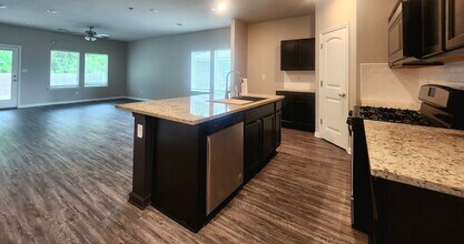 12435 Orchid Ln in Walker, LA - Building Photo - Building Photo
