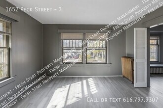 1652 Peck St in Muskegon, MI - Building Photo - Building Photo