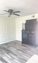 7622 Holly Grove Ct in Charlotte, NC - Building Photo - Building Photo