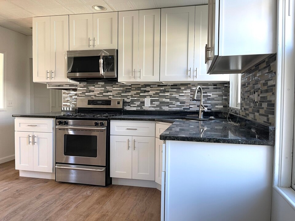 19 Malvern Ave, Unit 2 in Somerville, MA - Building Photo