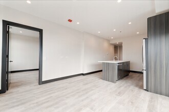 Eleven23 Randolph in Chicago, IL - Building Photo - Building Photo
