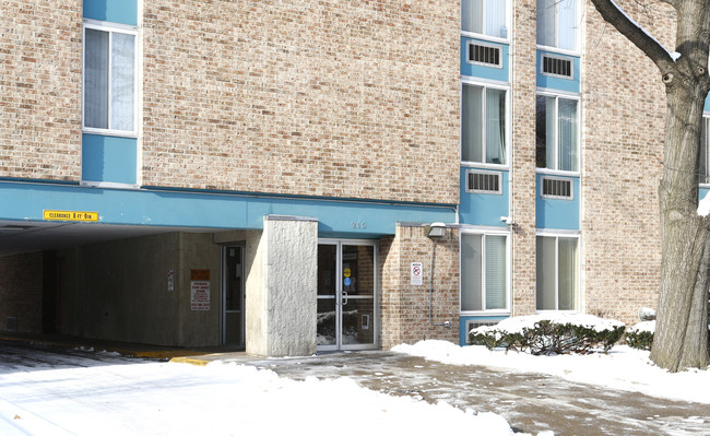 Asbury Apartments in Dayton, OH - Building Photo - Building Photo