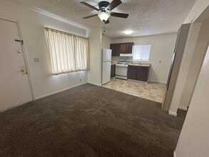 325 Alexander Ave in Susanville, CA - Building Photo - Building Photo