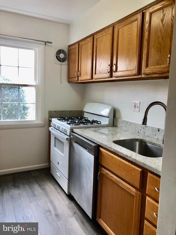 property at 9483 Fairfax Blvd